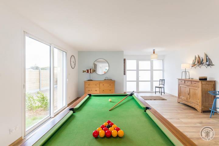 Gîte pour 11 personnes, avec jacuzzi ainsi que sauna et jardin à Portbail - 2