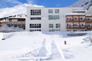 Ferienwohnung für 6 Personen, mit Balkon und Sauna in Obergurgl