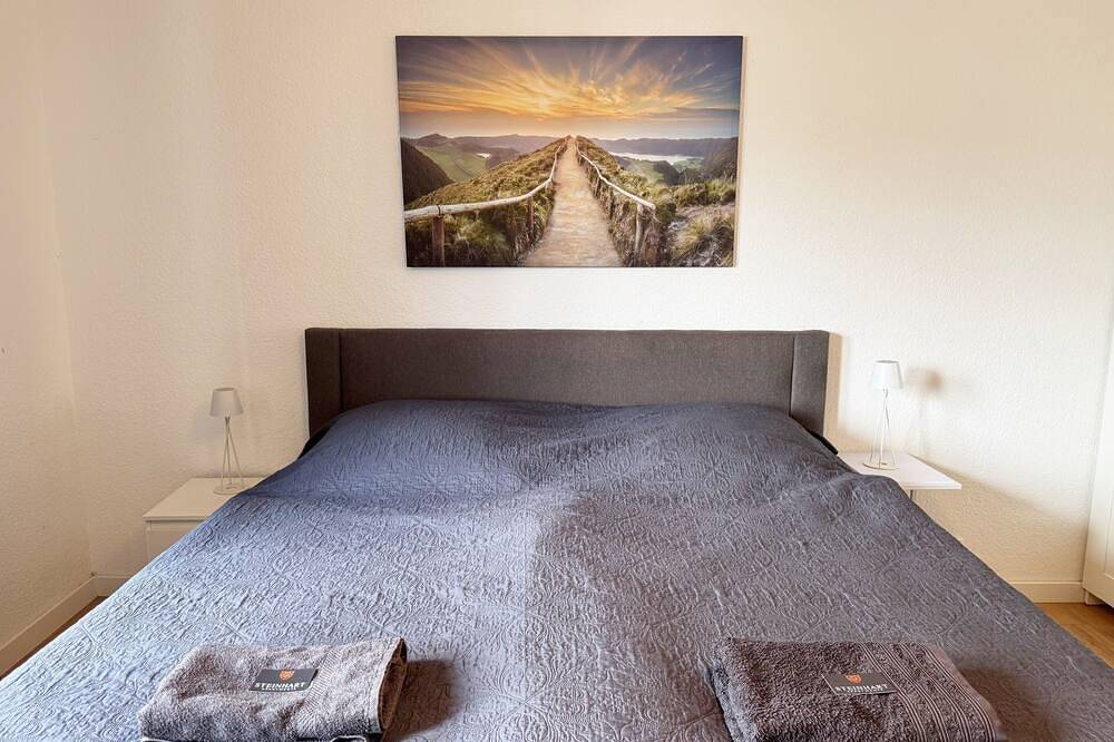 Ganze Wohnung, Two-Bedroom Apartment in Wuppertal, Bergisches Land