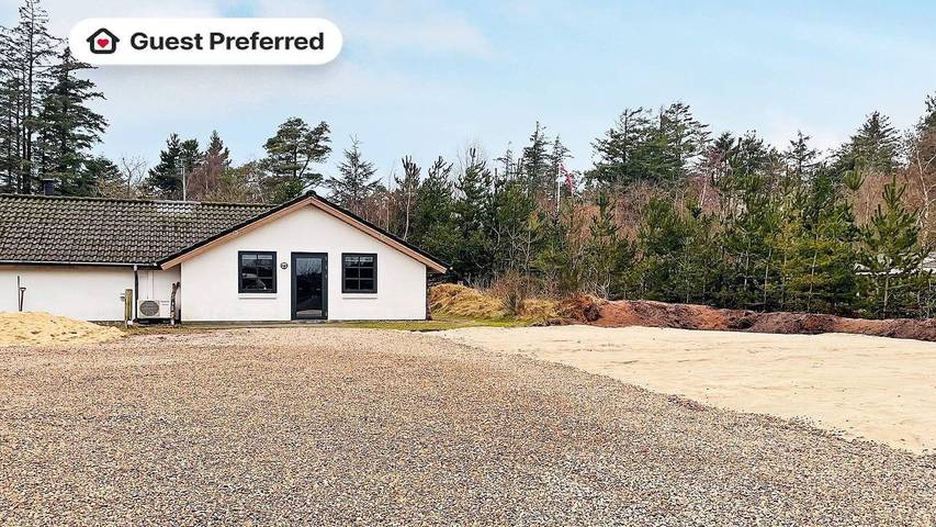 Ferienhaus für 12 Personen, mit Terrasse und Pool sowie Sauna und Whirlpool, mit Haustier in Filsø See