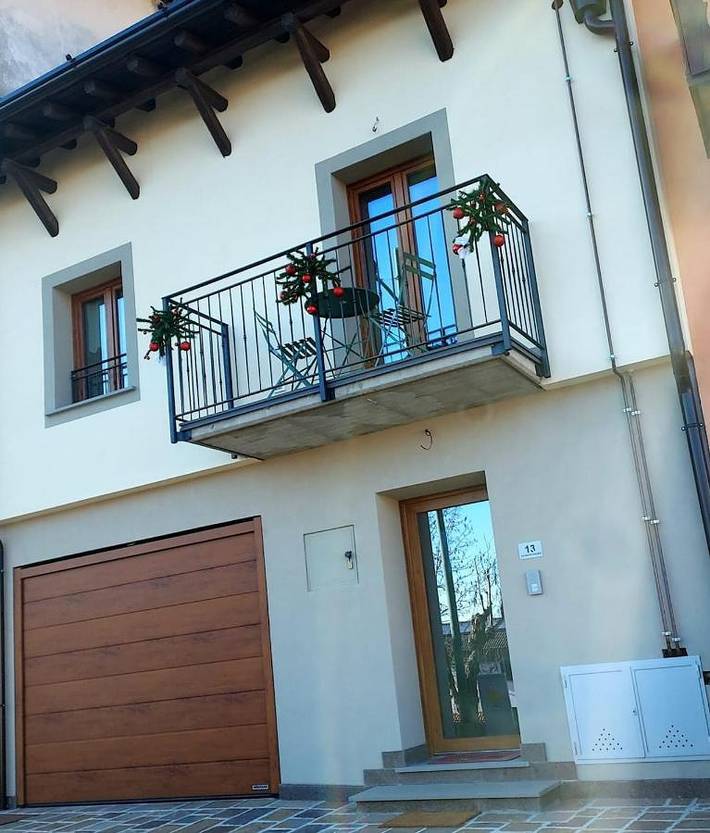 Appartamento per 6 persone, con Terrazza e Panorama a Selvino