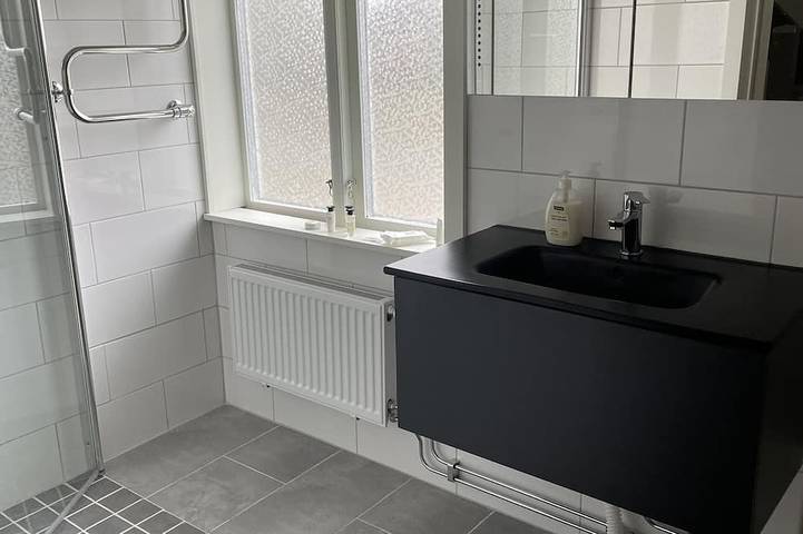 Ferienhaus für 7 Personen, mit Garten und Balkon sowie Whirlpool, mit Haustier - 1