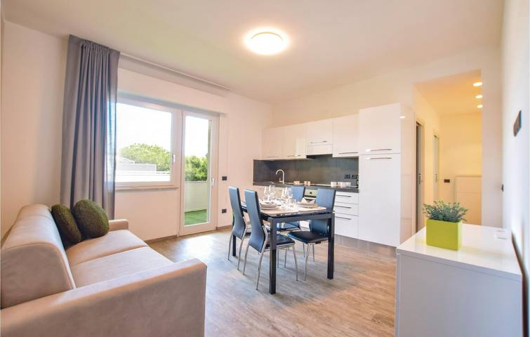 Ferienwohnung für 2 Personen, mit Terrasse in Marche - 4