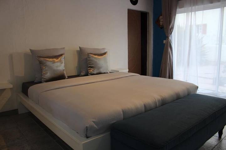 Location de vacances pour 2 personnes, avec vue ainsi que piscine et terrasse à Hasparren - 2