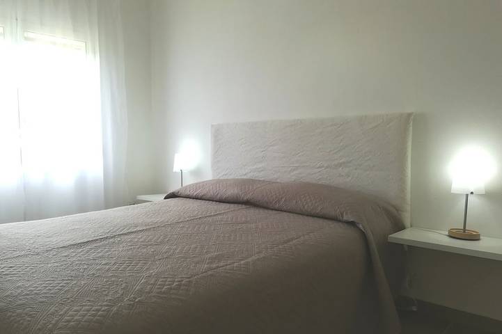 Appartamento intero, Casa in campagna a 2,5 km dal mare, accogliente e rilassante. Wi Fi disponibile in Pisticci, Golfo di Taranto