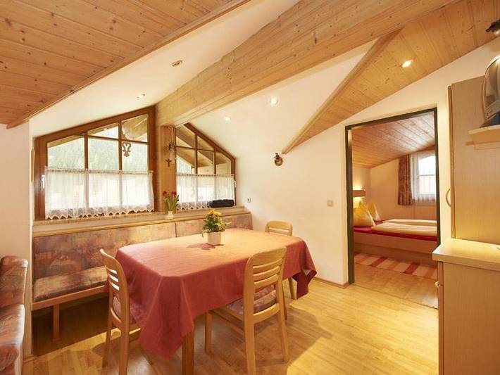 Ferienwohnung für 5 Personen, mit Balkon und Garten sowie Sauna in Flachau - 4