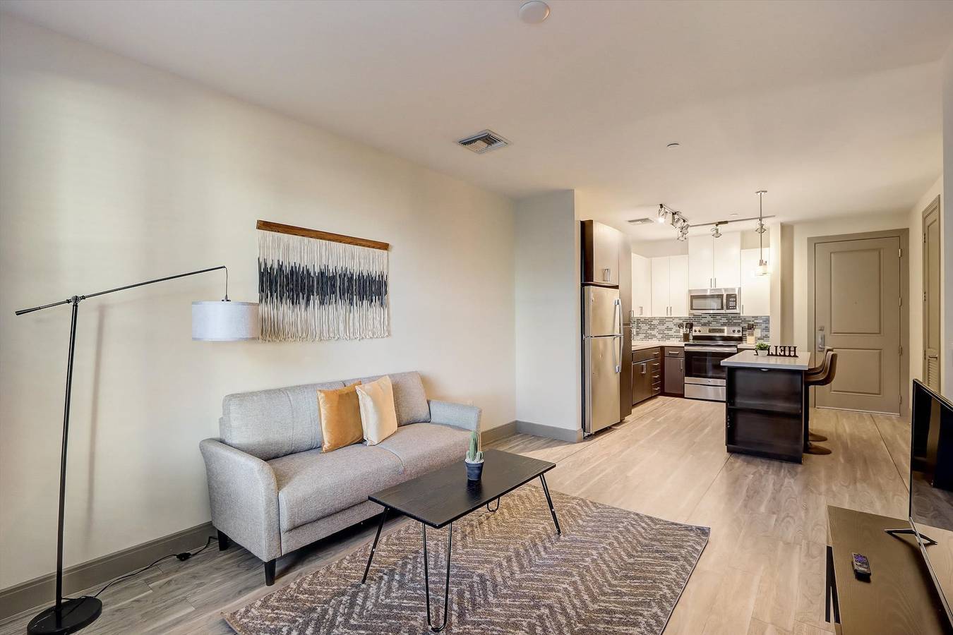 Entire apartment, Modern Cozysuites on the Town Lake waterfront 13 in Tempe, Maricopa County