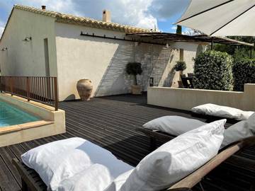 Gîte pour 4 personnes, avec jardin et piscine à Argeliers