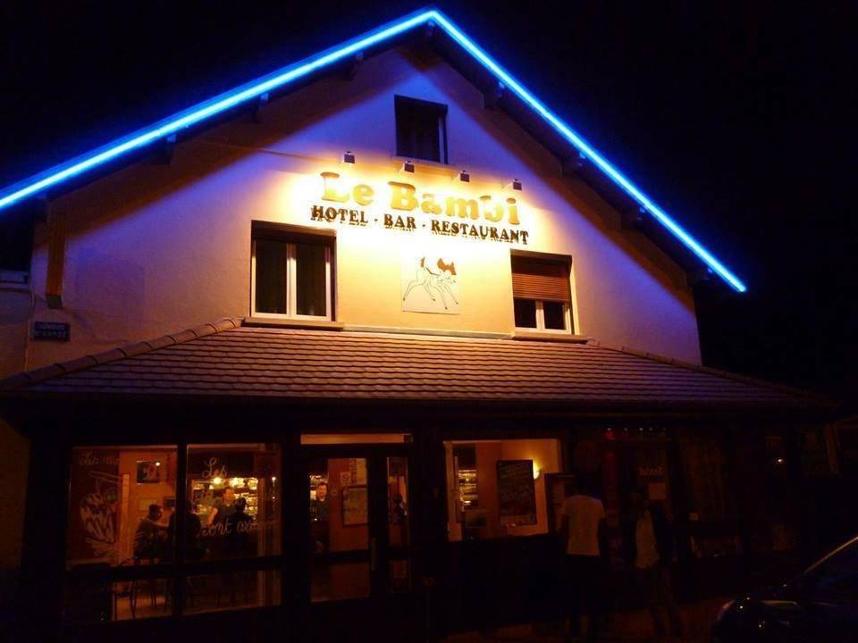 Hôtel Le Bambi in Baume-les-Dames, Doubs