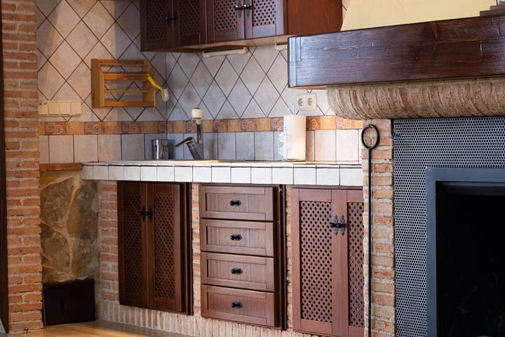 Chalet para 20 personas, con piscina además de jardín y vistas en Provincia de Cuenca - 3