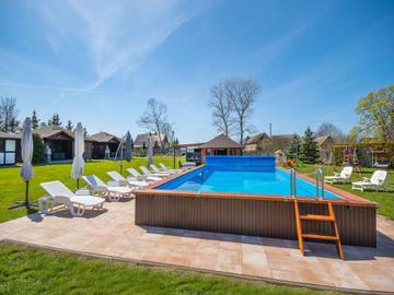 Ferienhaus für 4 Personen, mit Whirlpool und Pool in Polen