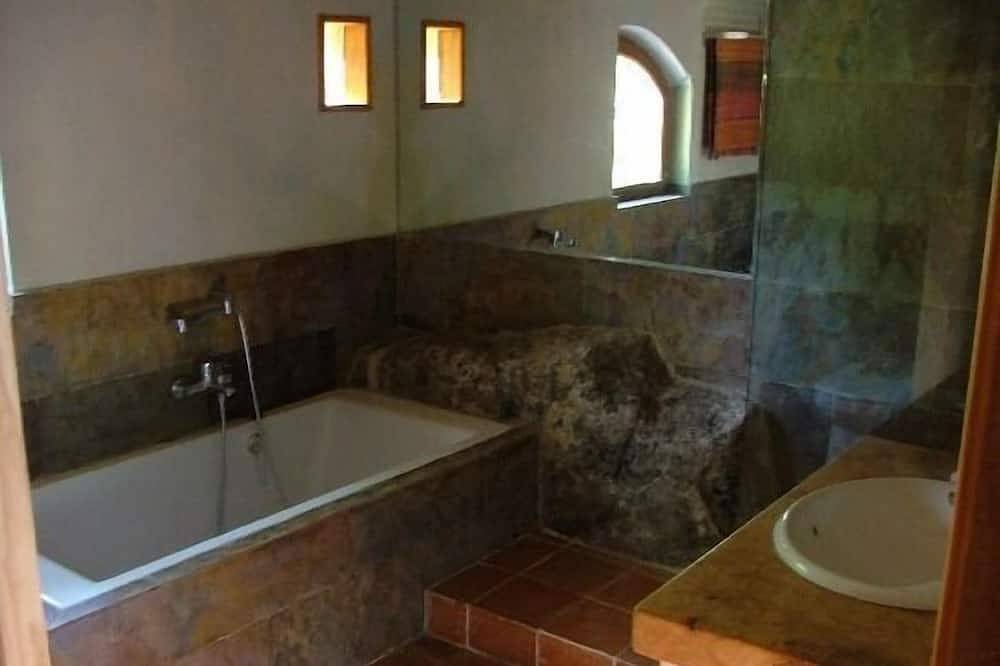 Las casas del Palomar for 6 people in Ortigosa del Monte, Segovia Province