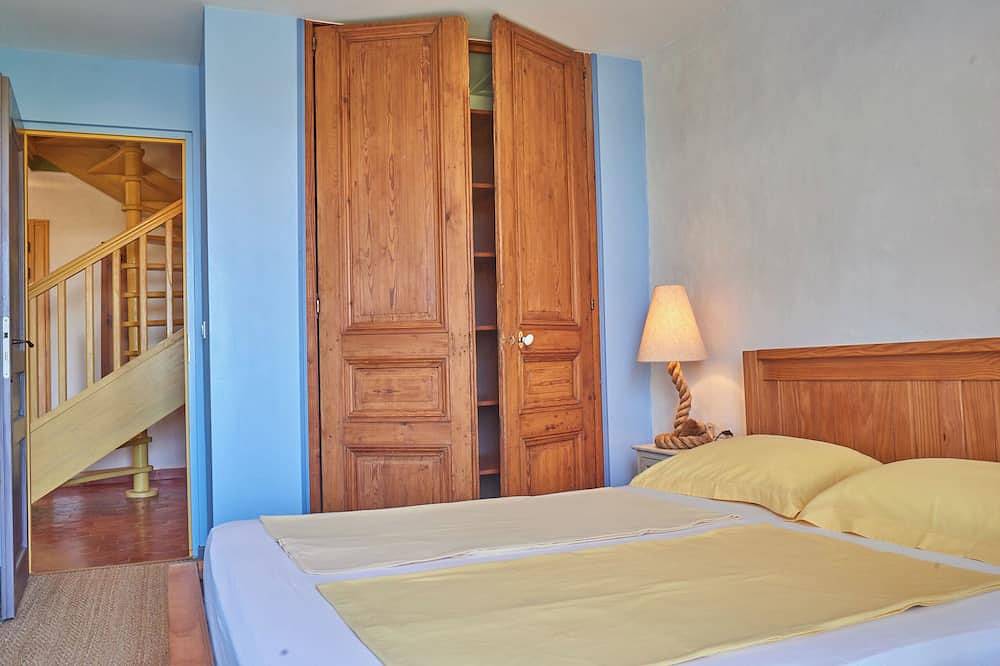 Entire apartment, Luxury apartment, 3km from the sea, near Leucate, swimming pool/car park in La Palme, Côte d'Améthyste