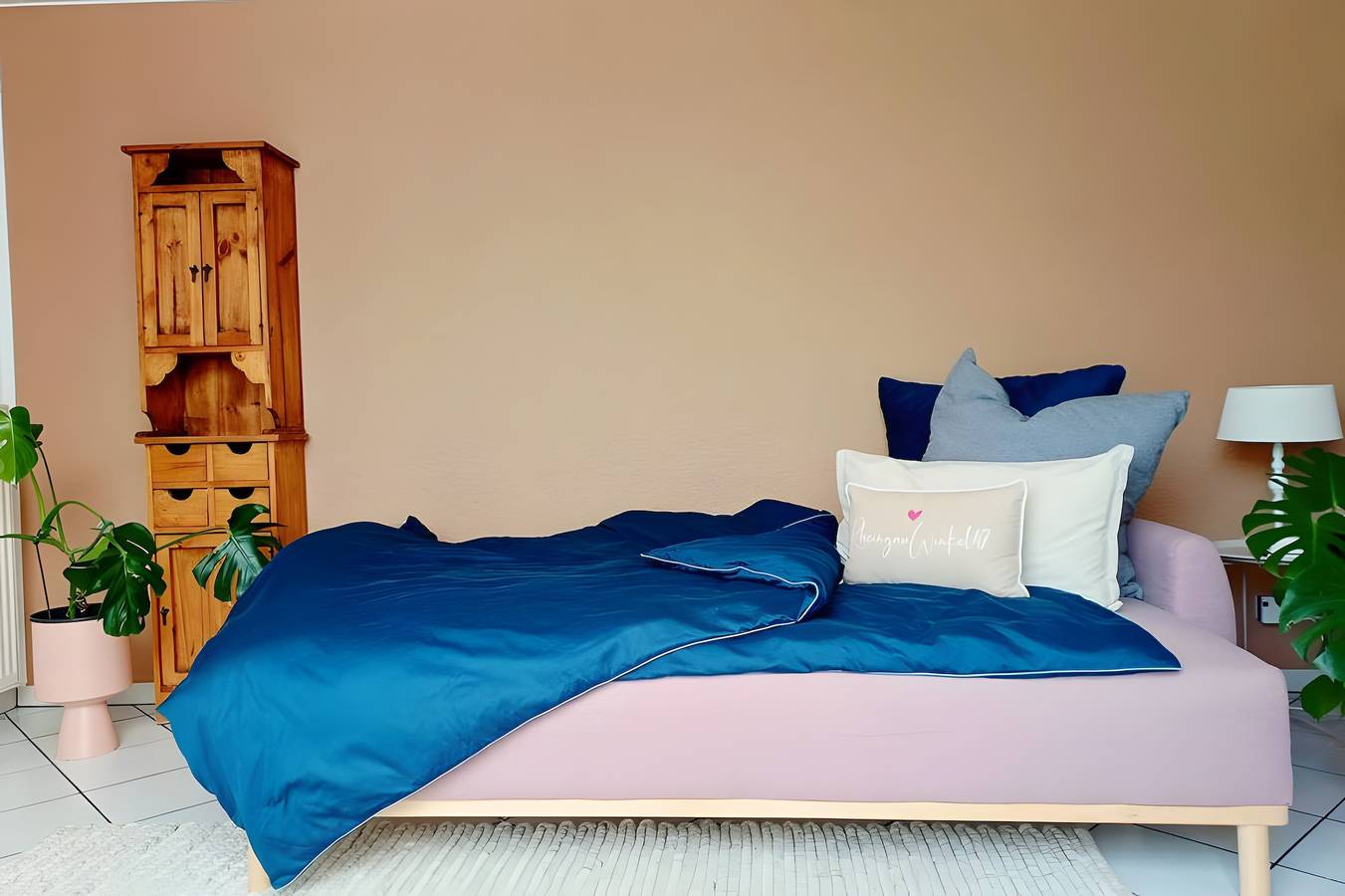 Ganze Wohnung, Refuge between wine, vines + rhine. new apartment up to 5 pers. central + quiet... in Oestrich-Winkel, Rheingau-Taunus-Kreis