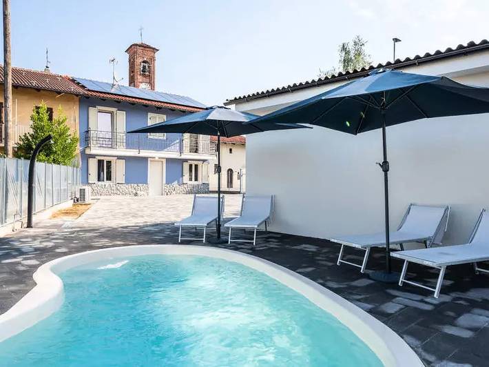 Villa con piscina per 6 persone, con piscina e terrazza in Piemonte