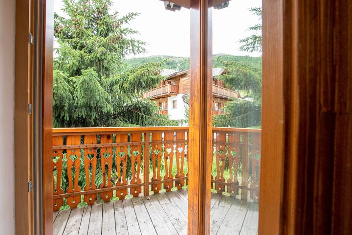 Chalet « Appartement 1 » avec vue montagne, jardin commun et Wi-Fi in Livigno (Town), Livigno