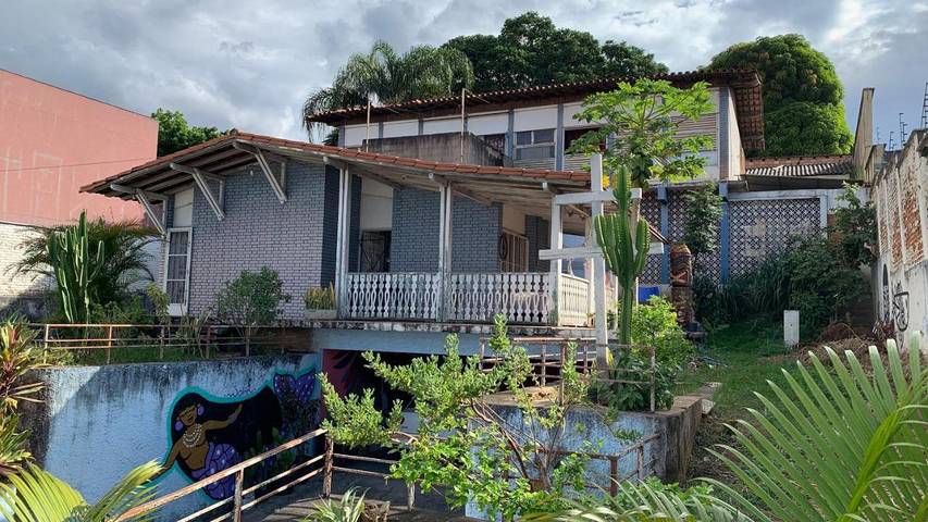 Casas e apartamentos de temporada para 5 pessoas, com jardim e terraço e ainda vista, com animais de estimação em Pampulha