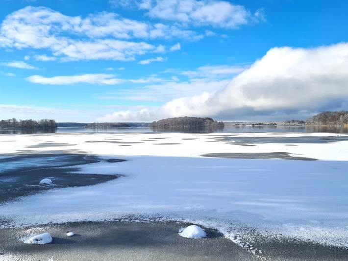 Ganze Ferienwohnung, Ferienwohnungen am Obersee - mit Zirbelholz unterm DarkSky - Zwei - Raum - Ferienwohnung Steinwerder in Krakow am See, Naturpark Nossentiner/Schwinzer Heide