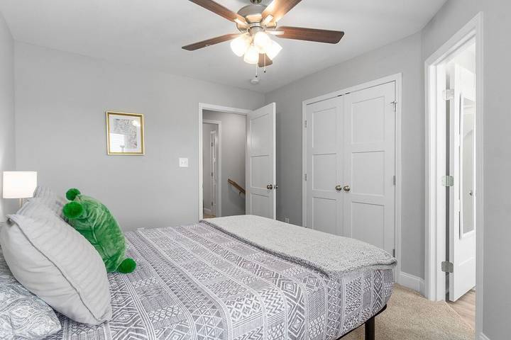 Vacation rental for 6 people, with balcony/terrace, with pets in Clarksville