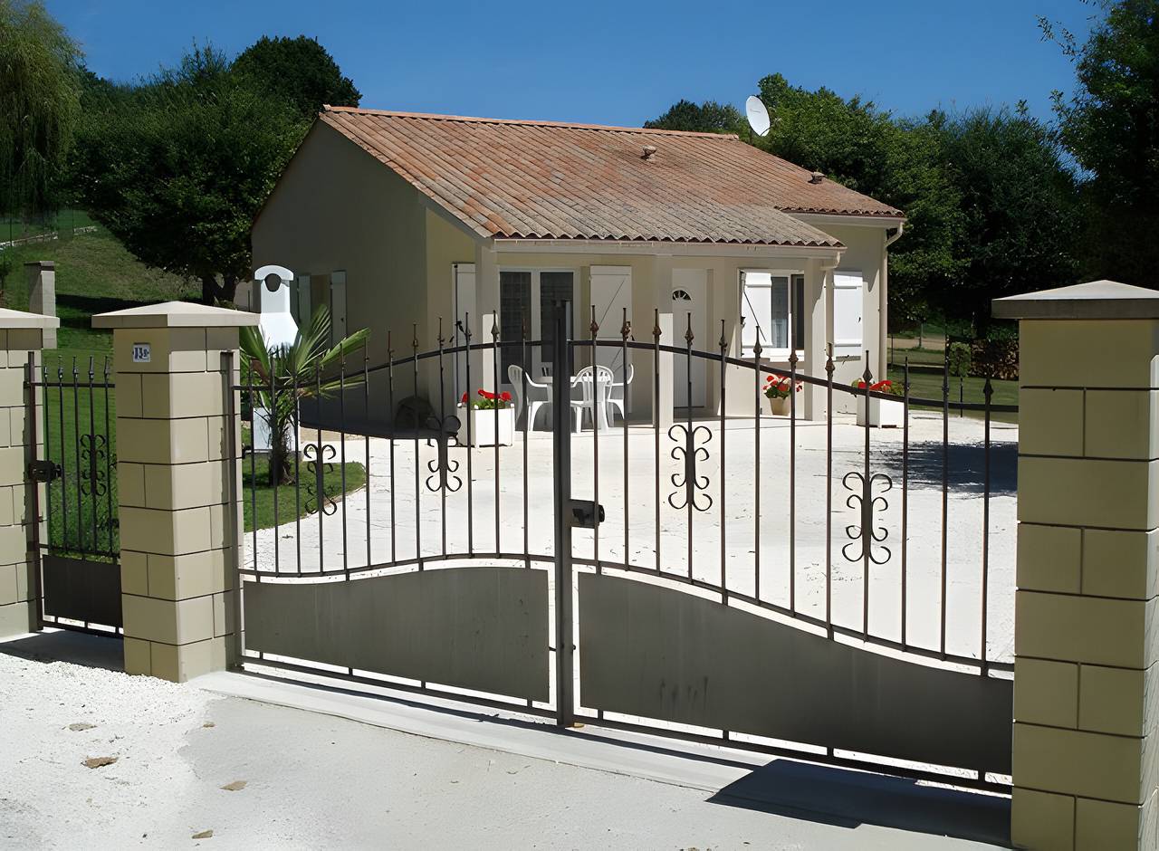 Maison le coteau des sources - Dordoña y Périgord Blanc in Montpon-Ménestérol, Périgord Blanc