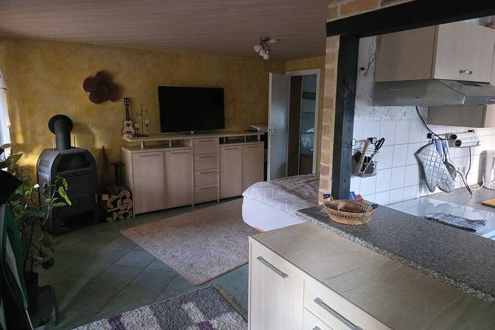 Gemütlicher kleiner Bungalow mit Kamin und Pool in ruhiger Lage-5Min bis zur in Finsterwalde, Naturpark niederlausitzer heidelandschaft (Brandenburg)
