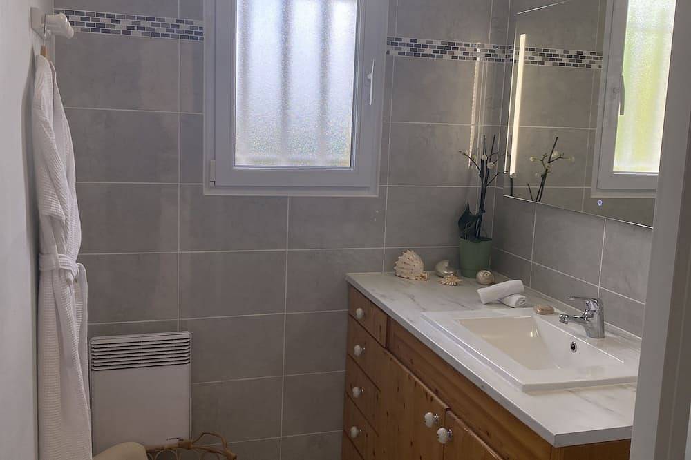 Villa, piscine au Sel, sécurisé /barrières, Parc3300m2,, Castelnau le Lez<br> in Teyran, Montpellier region