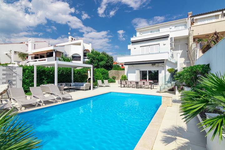 Villa für 12 Personen, mit Meerblick in Punat - 4