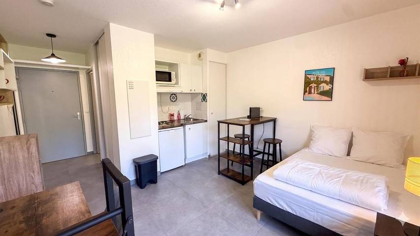Gîte pour 2 personnes, avec terrasse à Sophia Antipolis - 4