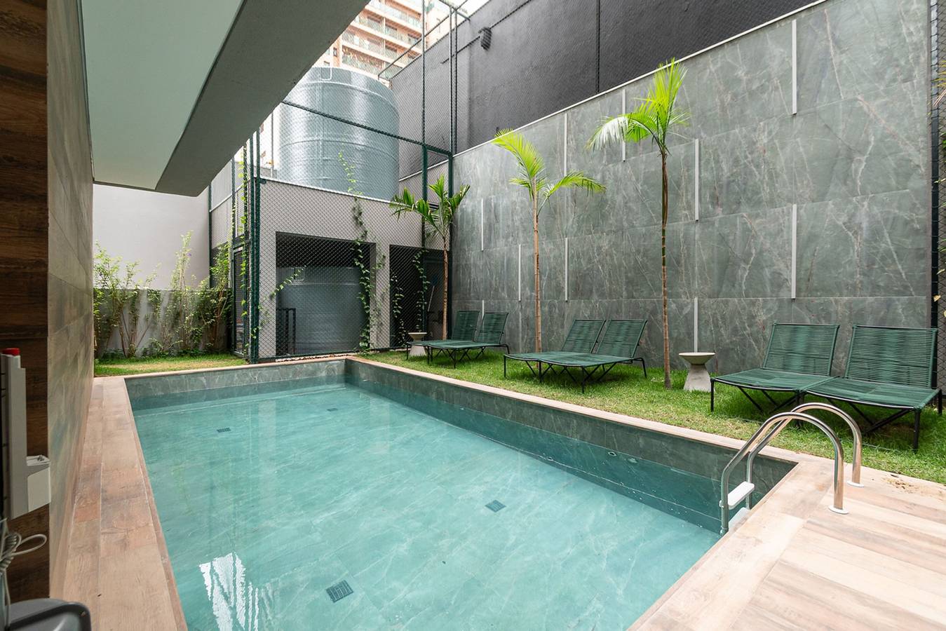 Entire apartment, Apto com Piscina e Academia a 350m do metrô in São Paulo, São Paulo (state)
