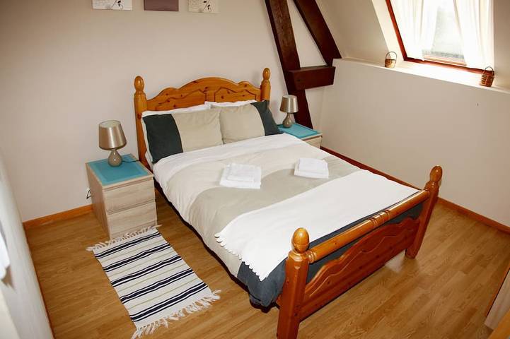 Gîte pour 8 personnes, avec terrasse et jardin à Sainteny - 4