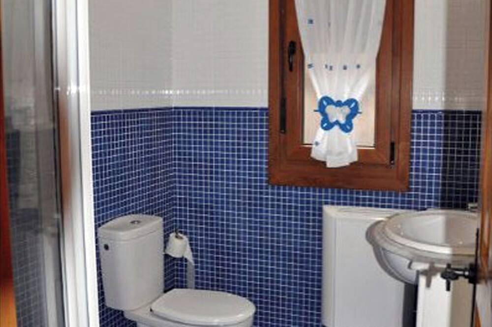 Der Aussichtspunkt von Cobeña. 60 m Haus. mit herrlichem Blick auf die Picos de Europa. in Cillorigo de Liébana, Cordillera Cantábrica