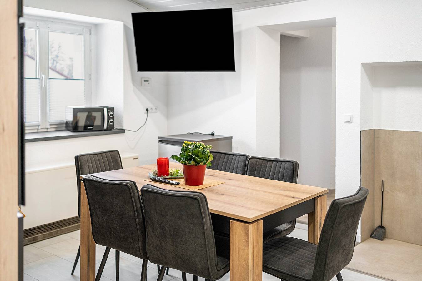 Ganze Wohnung, Ferienwohnung 'Monteurwohnung Kotte' mit gemeinsamer Terrasse, gemeinsamem Garten und Wi-Fi in Thiendorf, Oberlausitz