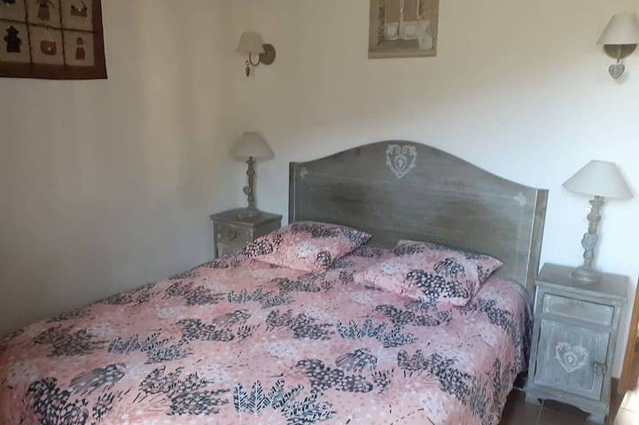 Location de vacances pour 6 personnes, avec jardin à Rogliano - 2