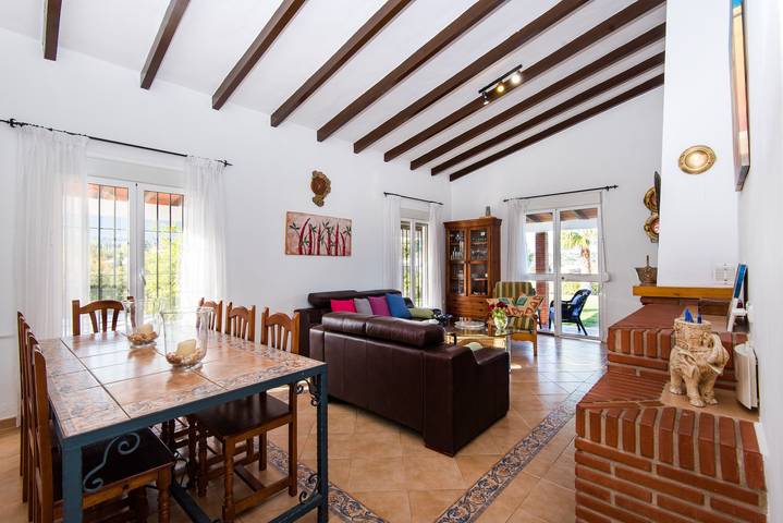 Casa de vacaciones "Villa La Gallega" con vistas a la montaña, jardín, terraza y piscina in Alhaurín de la Torre, Cordillera Penibética