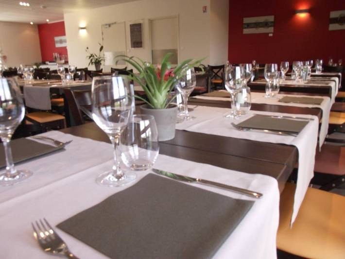 Hôtel pour 2 personnes, avec terrasse et jardin, animaux acceptés à Saint-Onen-la-Chapelle - 3