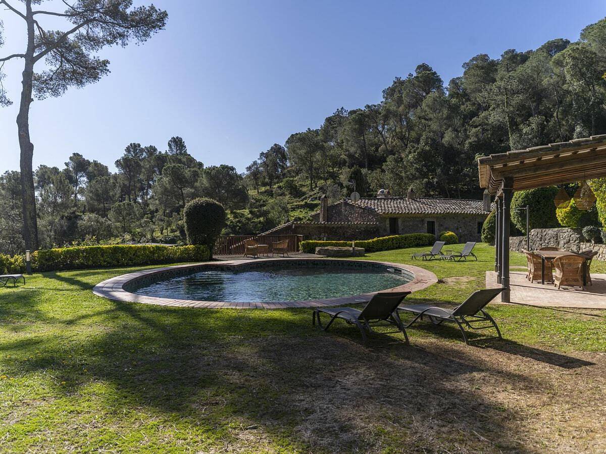 Molí De Can Burjats - Masía con piscina y chimenea in Mont-ras, Costa Brava