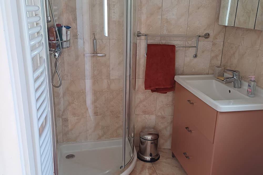 Apartamento entero, Piso / apartamento - Lumio in Sant Ambroggio, Lumio