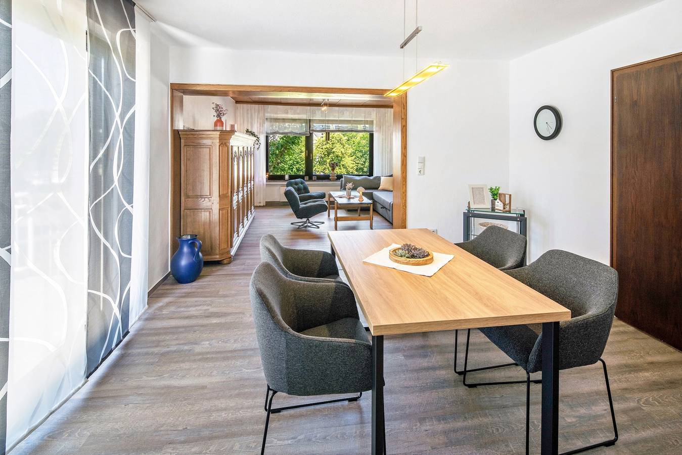 Holiday Home 'Haus Kirchenblick' with Private Garden, Balcony and Wi-Fi in Attendorn, Sauerland