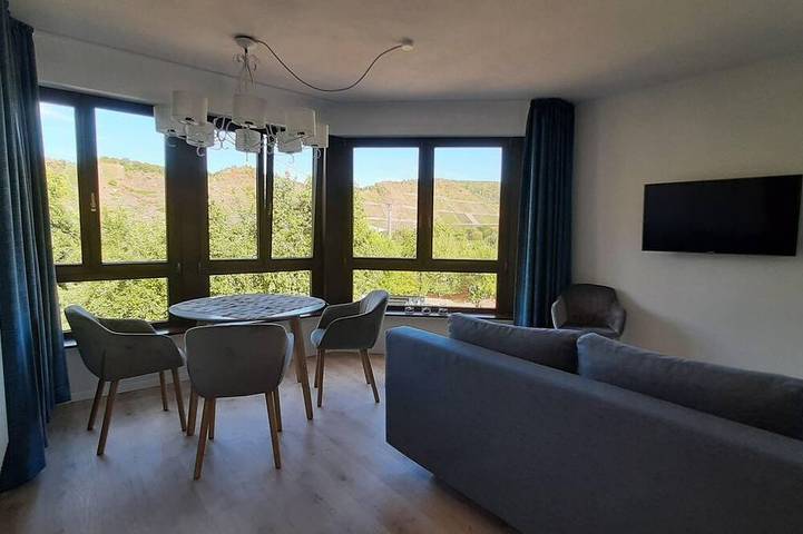 Ferienwohnung für 2 Personen, mit Garten in Bremm