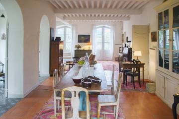 Maison De Vacances pour 8 Personnes dans Lourmarin, Parc naturel régional du Luberon, Photo 4