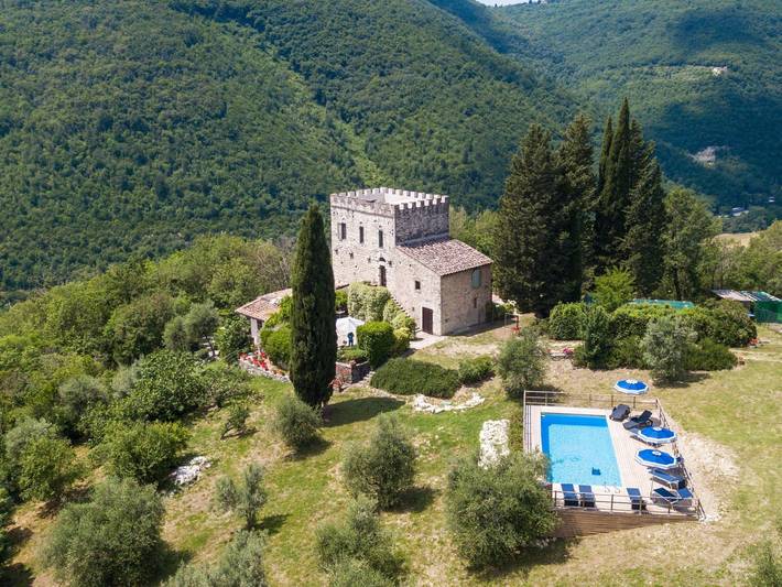 Casa vacanza per 12 persone, con piscina e giardino a Pontassieve