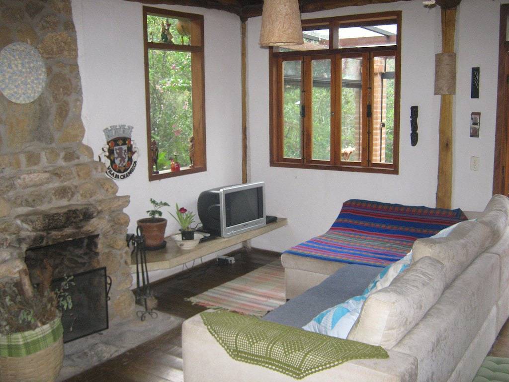 Haus für 6 Personen in bergiger Gegend, mit Kamin, Holzofen in Gonçalves, Minas Gerais