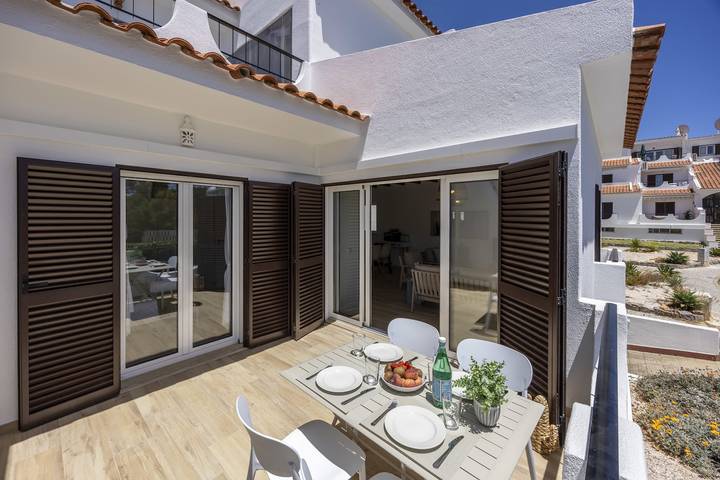 Ferienwohnung für 4 Personen, mit Balkon und Pool in Alvor - 4
