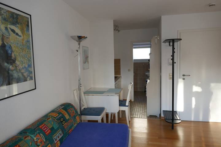 Appartement entier, Appartement « Stühlinger » avec balcon et Wi-Fi in Freiburg, Forêt-Noire du Sud