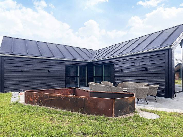 Ferienhaus für 12 Personen, mit Sauna und Terrasse, kinderfreundlich in Øster Hurup - 3