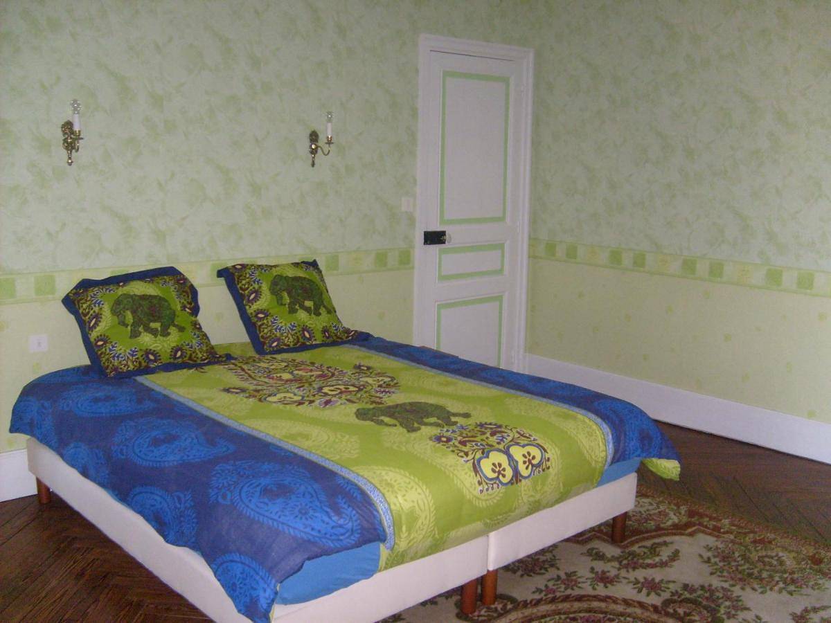 Family Suite in Loudun, Vienne (France)