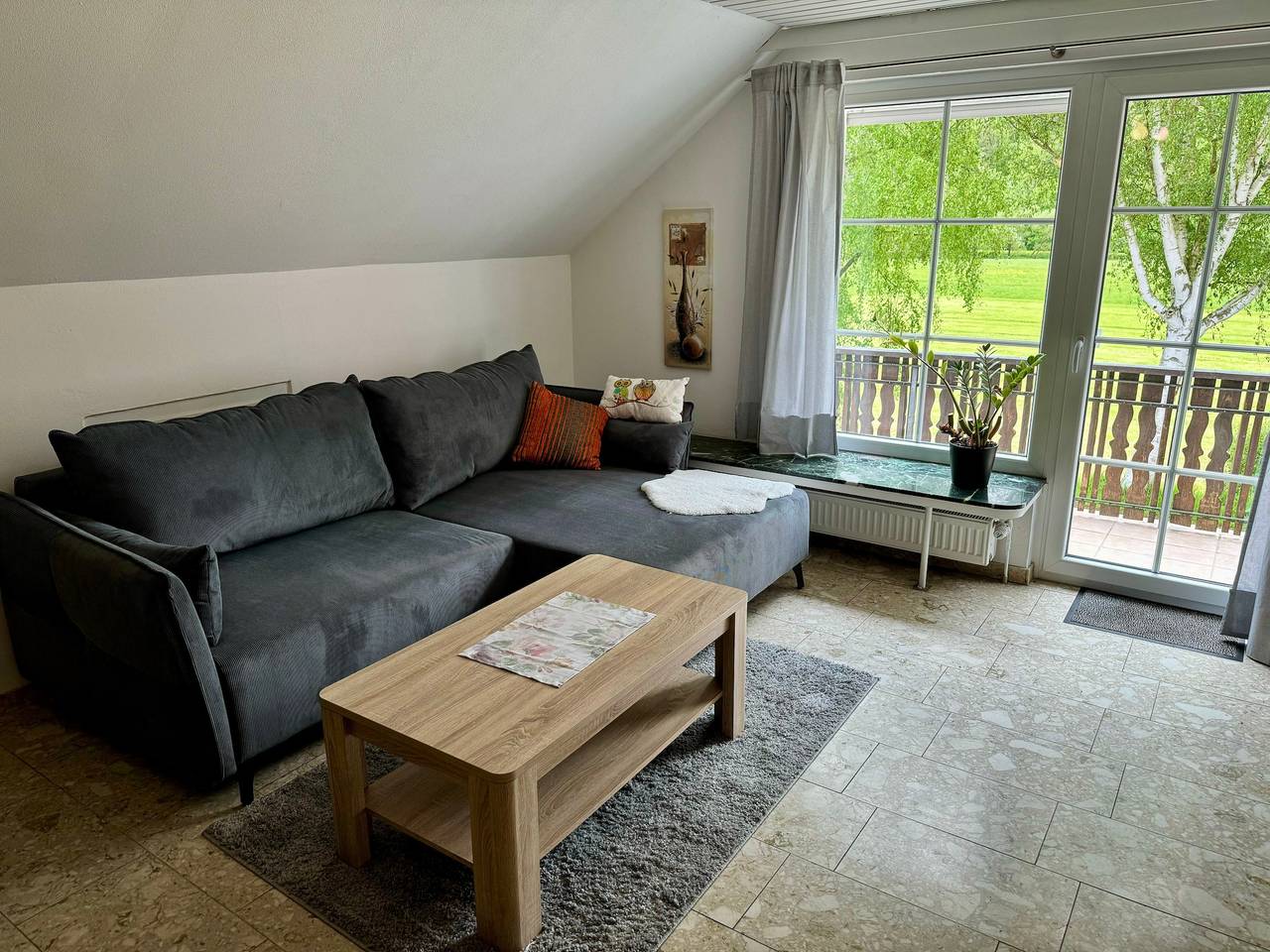 Ganze Wohnung, Ferienwohnung 'Fuldawiesen' mit Balkon und Wlan in Schlitz, Rhön-Hessen