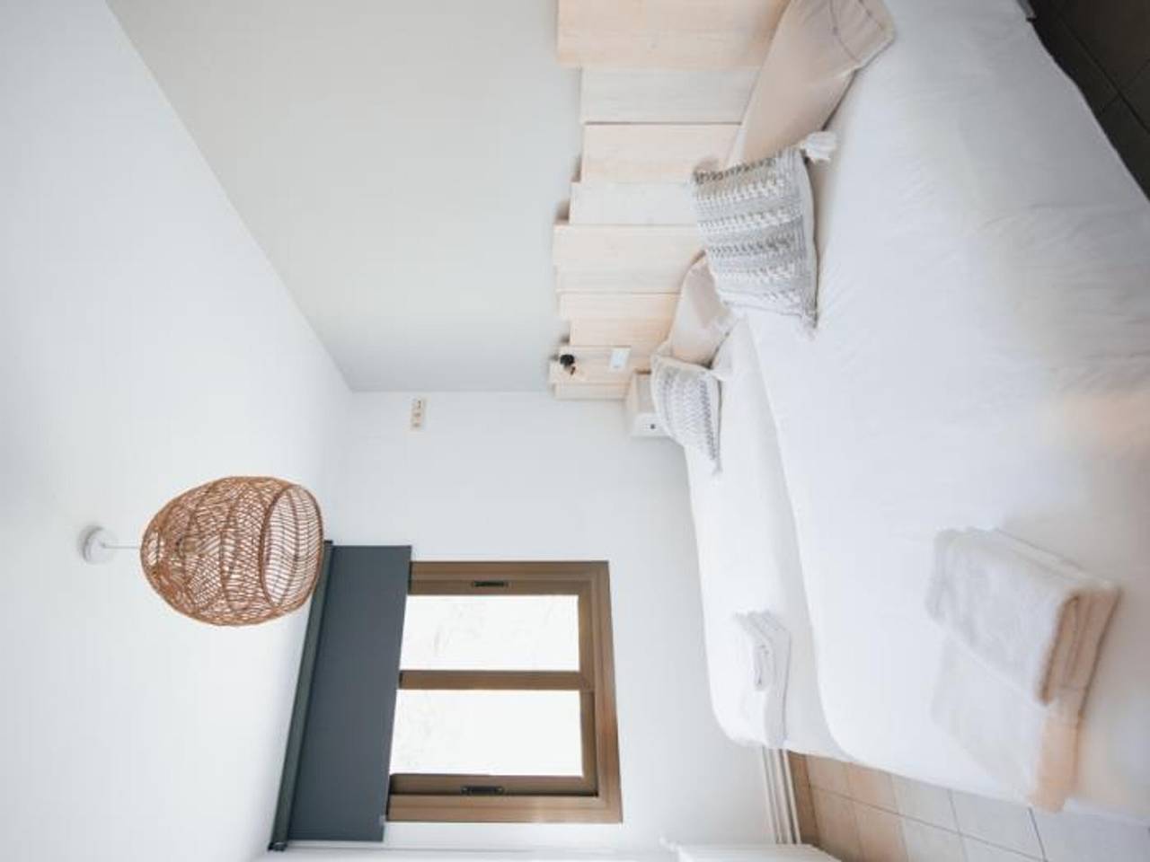 Entire apartment, Functional apartment in Montardit de Baix, pets welcome in Soriguera, Catalan Pyrenees