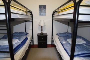 Log Cabin for 7 Guests in Iowa, USA, Picture 1