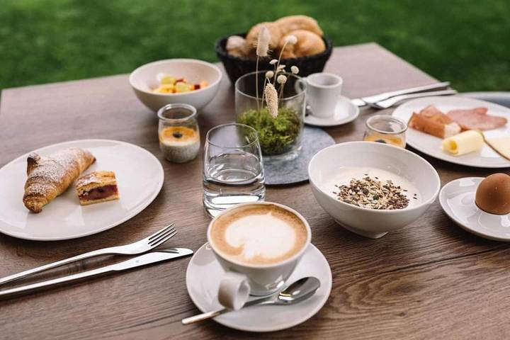 Chambre d’hôte pour 3 personnes, avec piscine ainsi que jacuzzi et jardin, adapté aux familles à Merano - 3